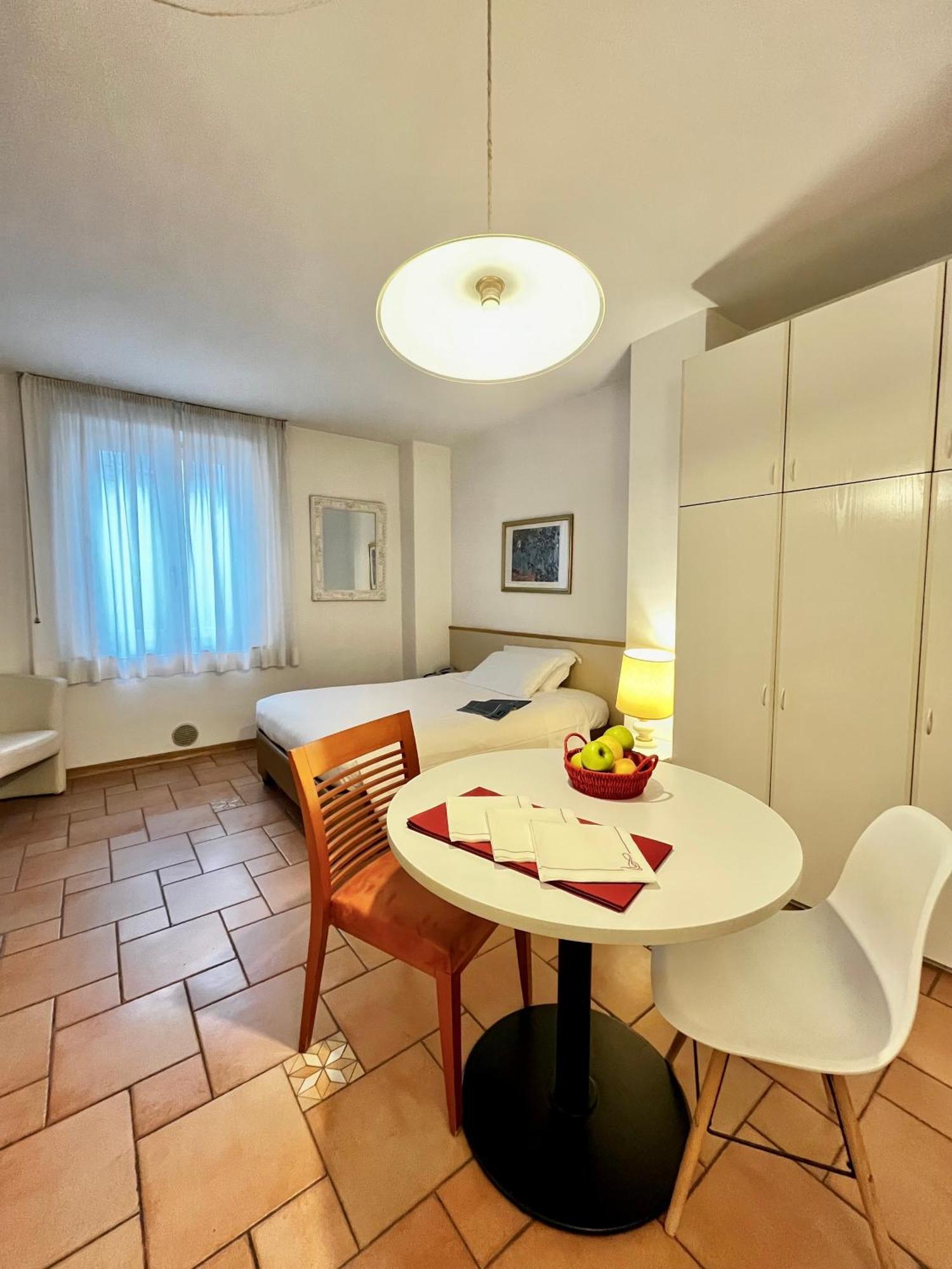 Manci Apartments By Hotel America Trydent Zewnętrze zdjęcie