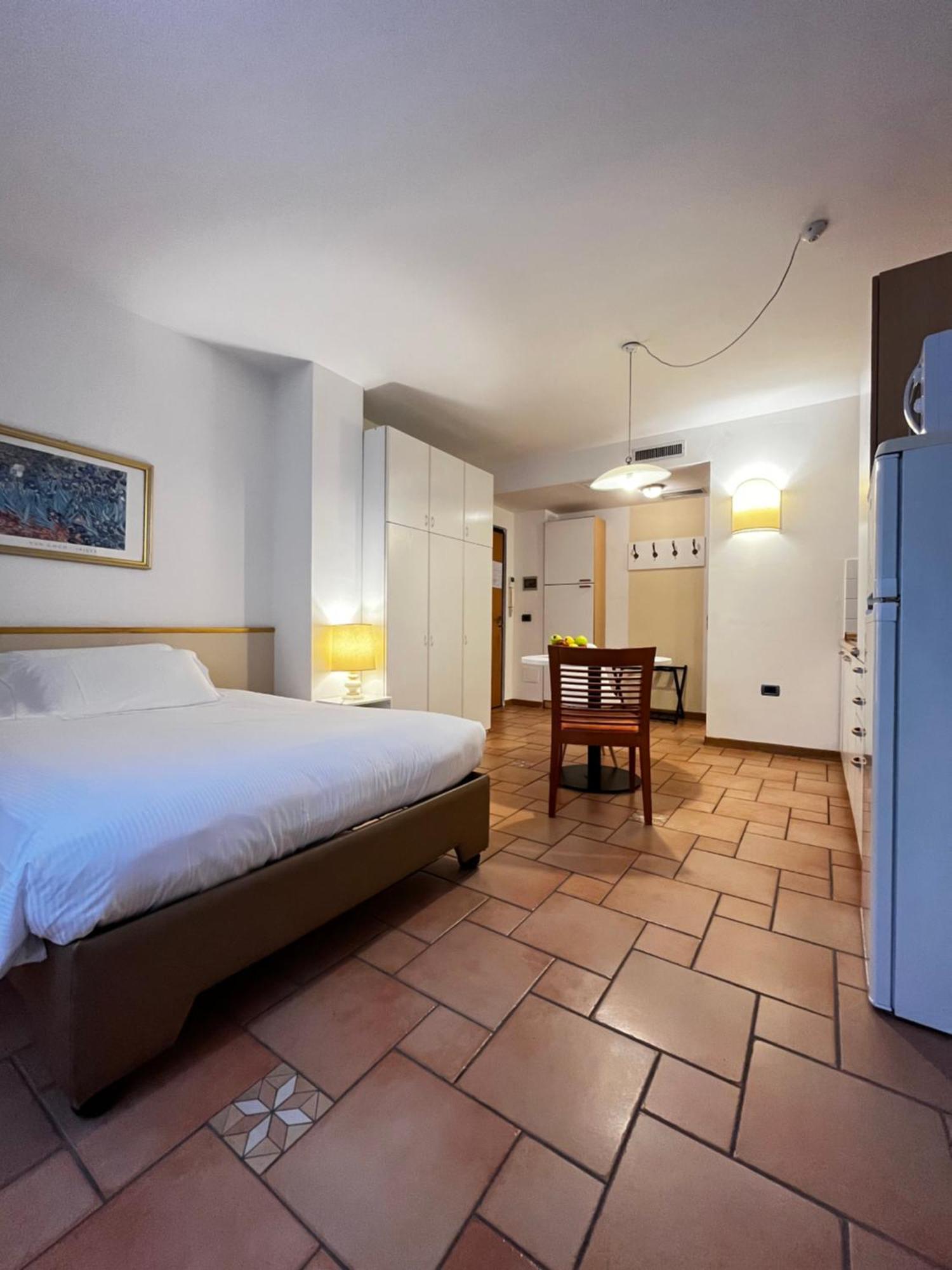 Manci Apartments By Hotel America Trydent Zewnętrze zdjęcie